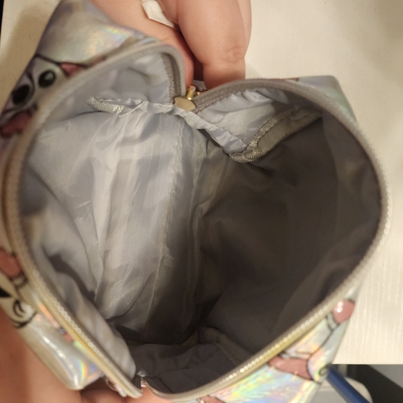 Holographic French Bulldog Makeup Bag ✨ - Picture 5 of 6